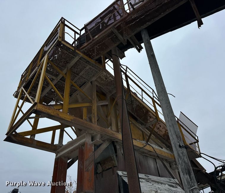 image for item DR0981 Allis-Chalmers 5X16 TD screen