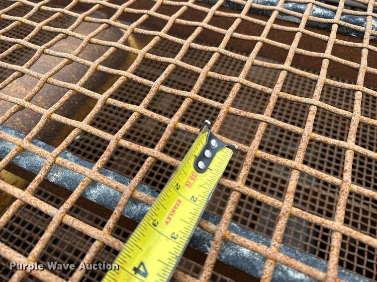 image for item DR0981 Allis-Chalmers 5X16 TD screen