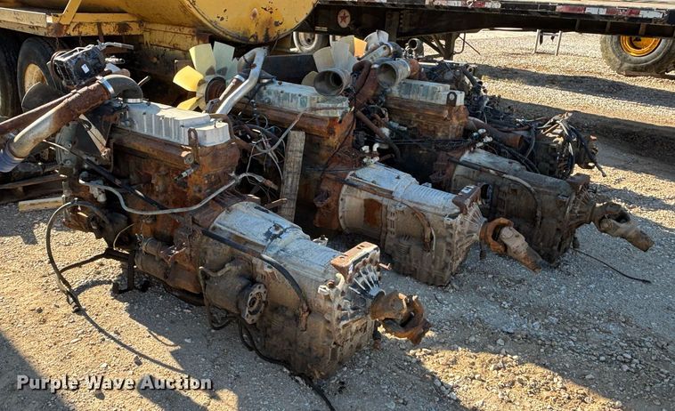 image for item DS2539 (5) International DT530 engines