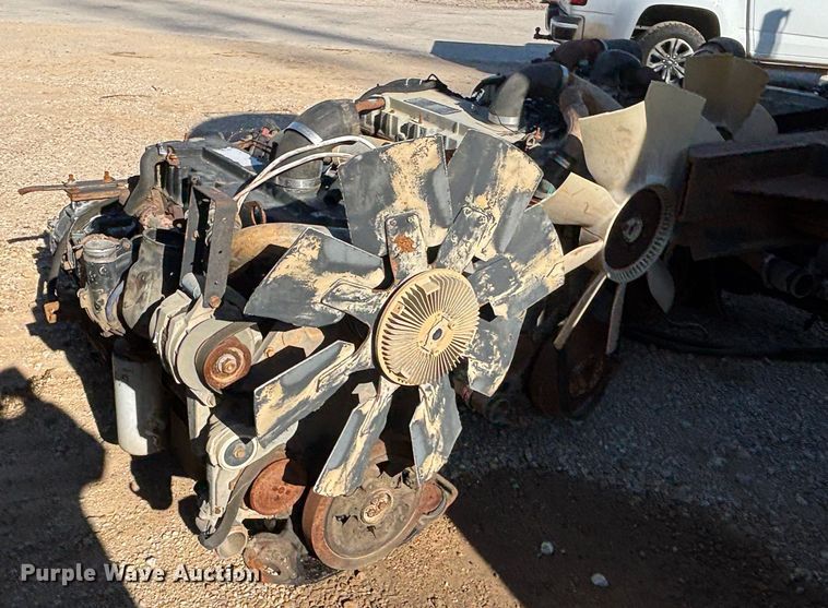 image for item DS2539 (5) International DT530 engines