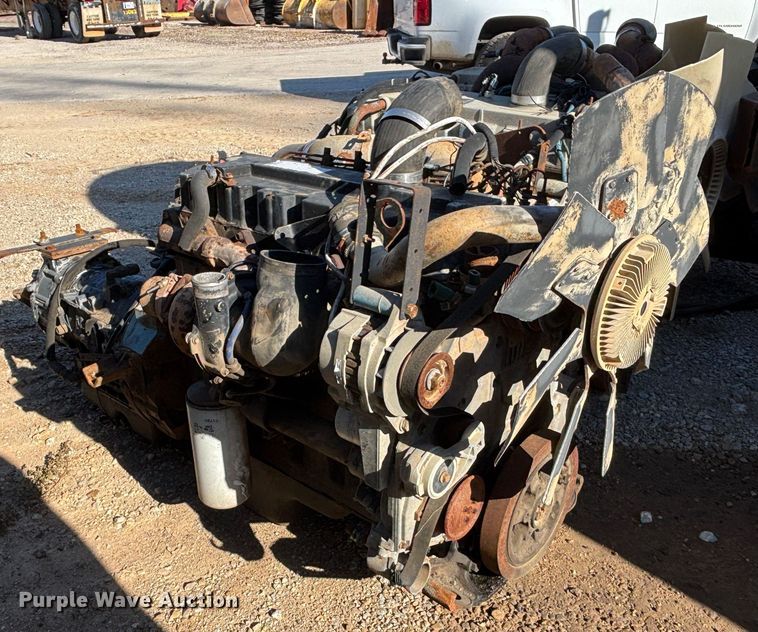 image for item DS2539 (5) International DT530 engines