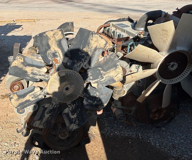 image for item DS2539 (5) International DT530 engines