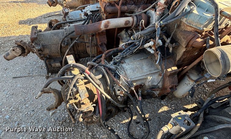 image for item DS2539 (5) International DT530 engines