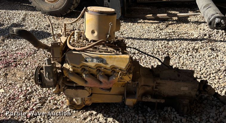 image for item DS2541 Caterpillar  3208 engine