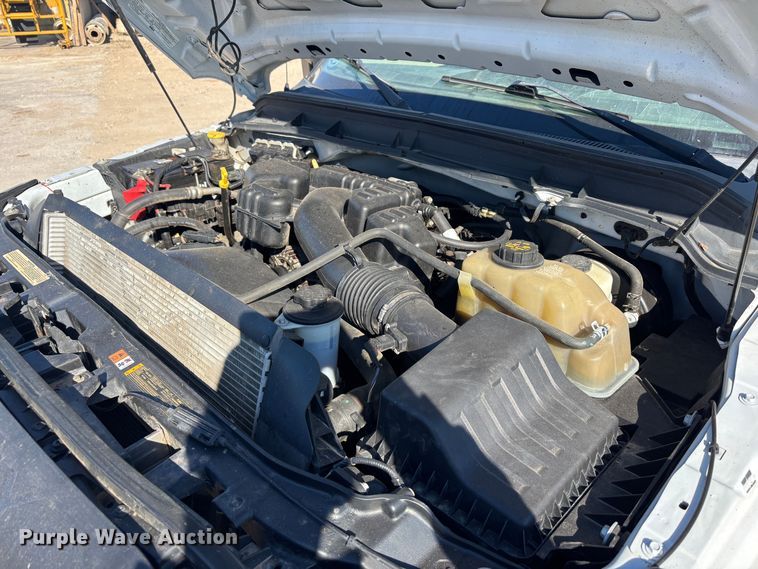 image for item DS2542 2016 Ford  F250 Super Duty  utility bed pickup truck