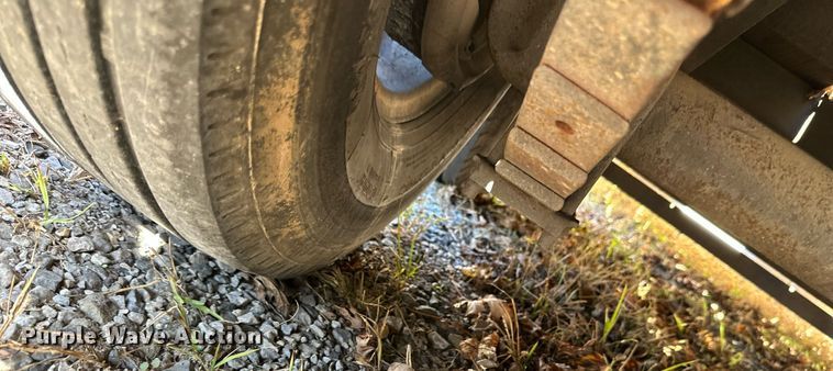 image for item DS3182 2017 Doolittle tilt deck equipment trailer