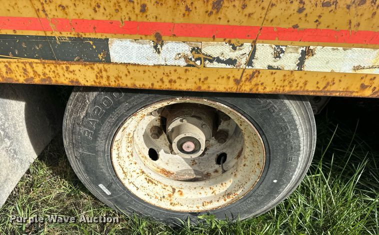 image for item DS3191 2006 Interstate Trailers equipment trailer