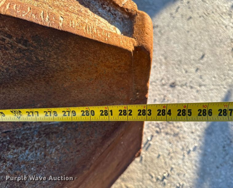 image for item DS3221 Shop built excavator demolition attachment