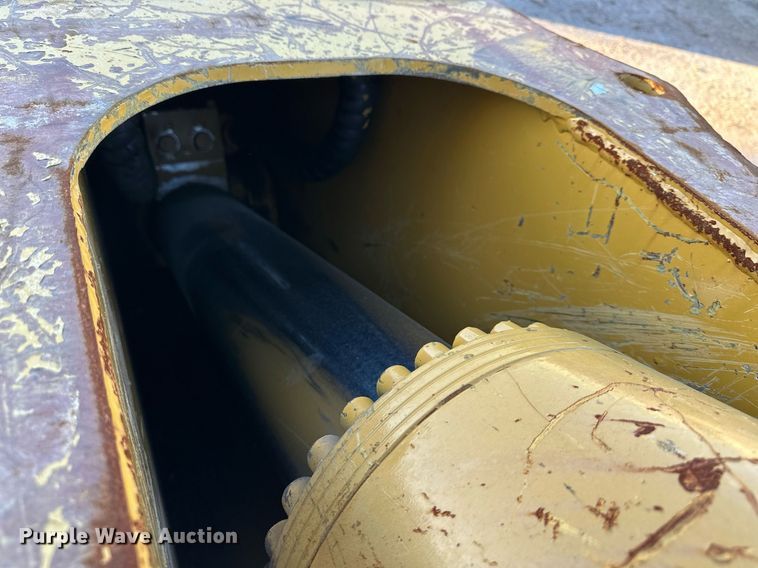 image for item DS3222 OSA SH55 excavator shear