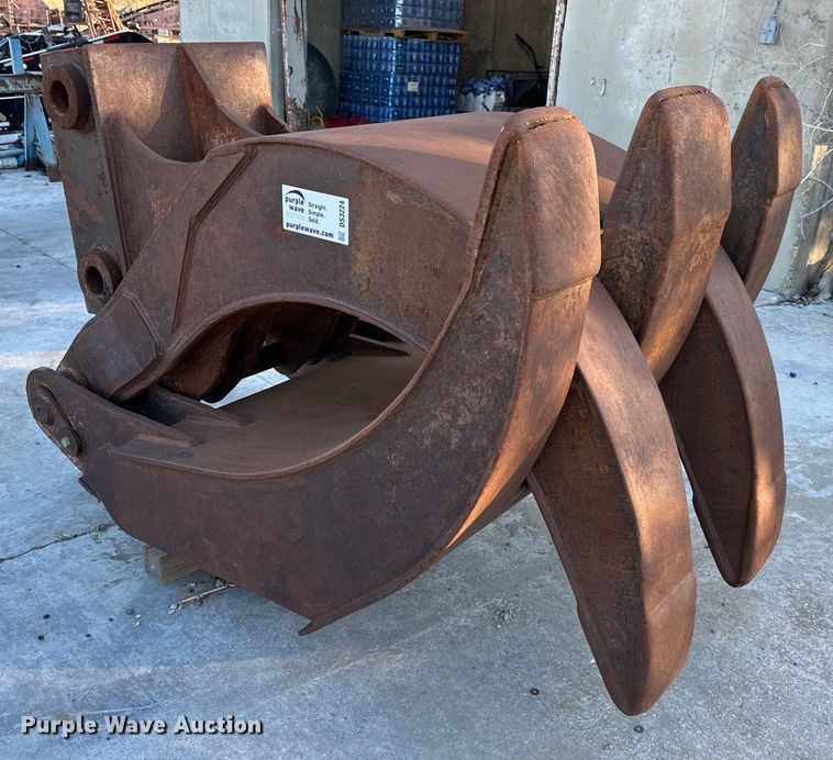 image for item DS3224 Excavator grapple
