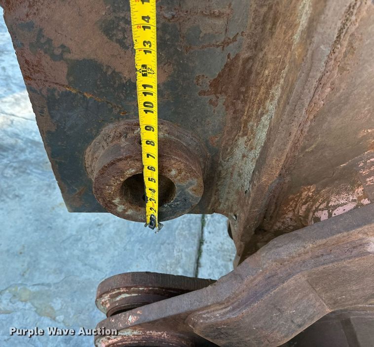 image for item DS3224 Excavator grapple