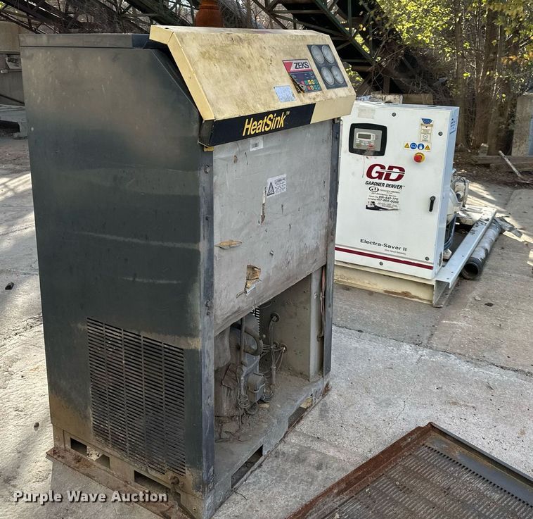 image for item DS3229 Gardner Denver Electra-Saver II air compressor