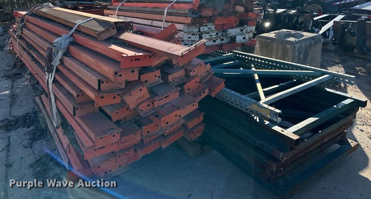 image for item DS3230 Pallet racking