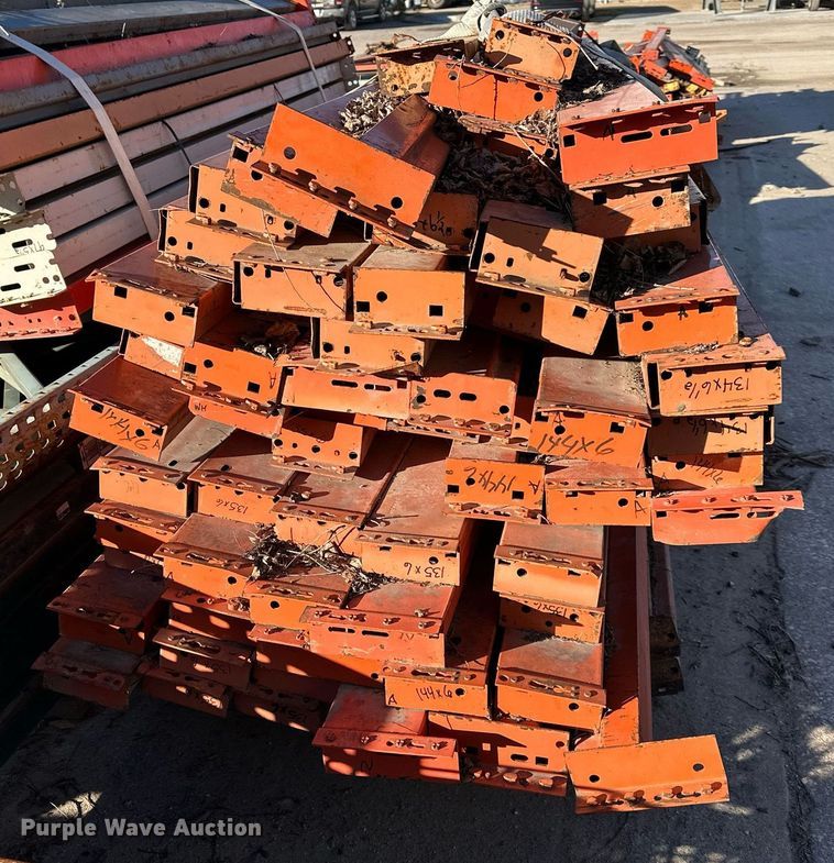 image for item DS3230 Pallet racking