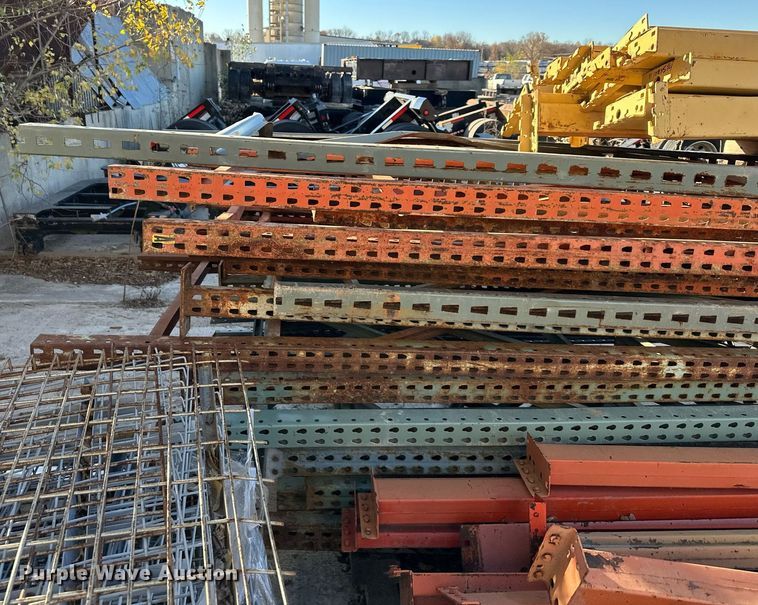 image for item DS3230 Pallet racking