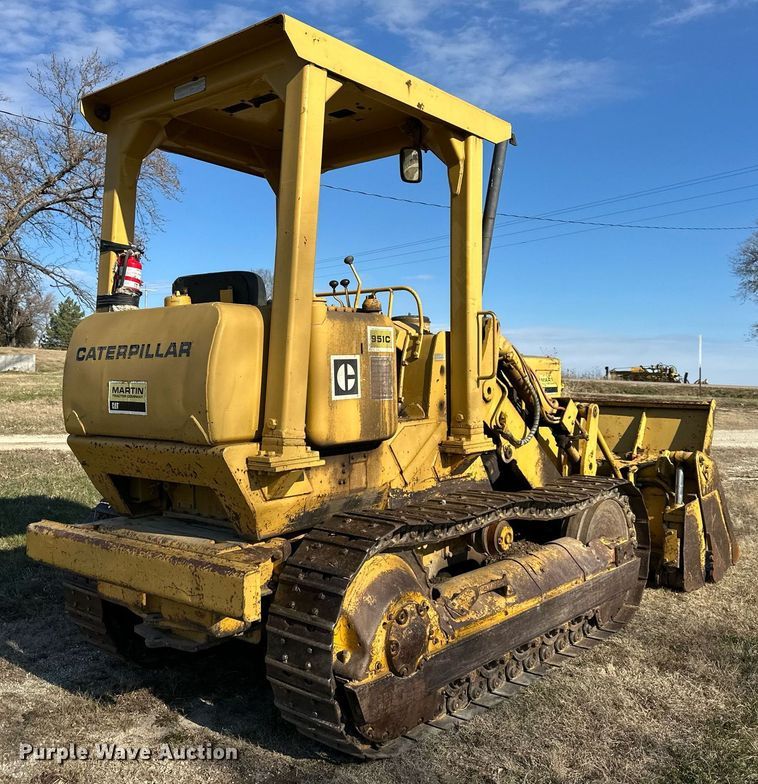 image for item DS3275 Caterpillar 951C track loader