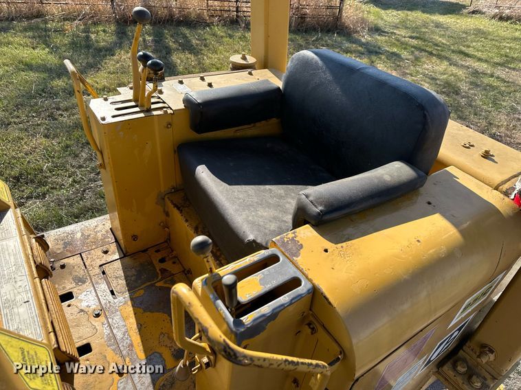image for item DS3275 Caterpillar 951C track loader