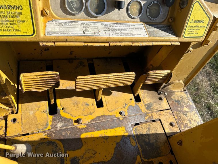 image for item DS3275 Caterpillar 951C track loader
