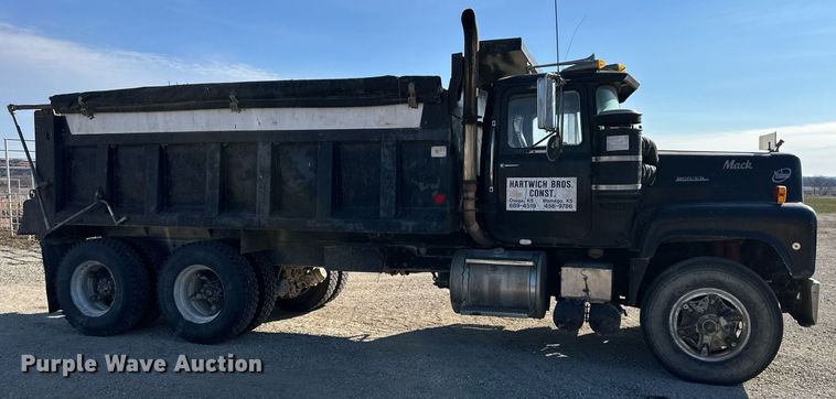 image for item DS3277 1979 Mack dump truck