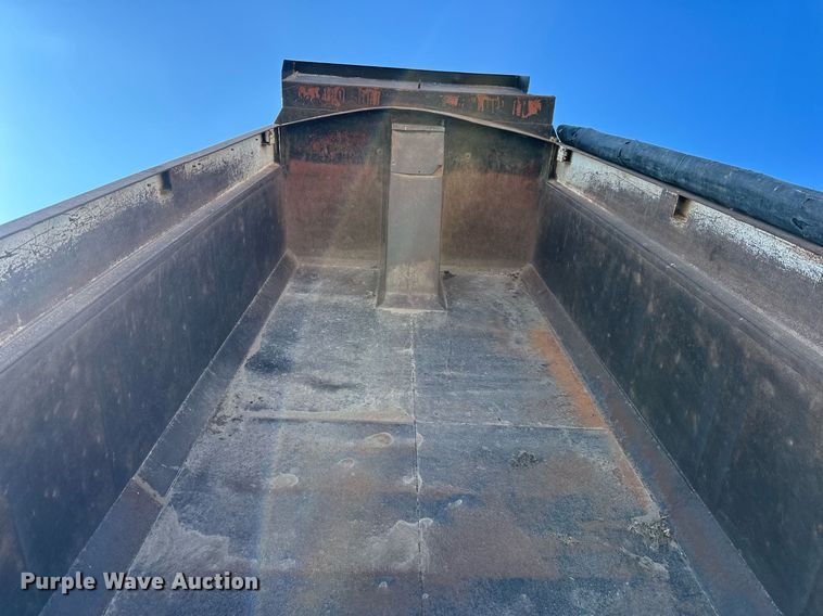 image for item DS3277 1979 Mack dump truck