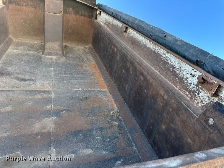 image for item DS3277 1979 Mack dump truck