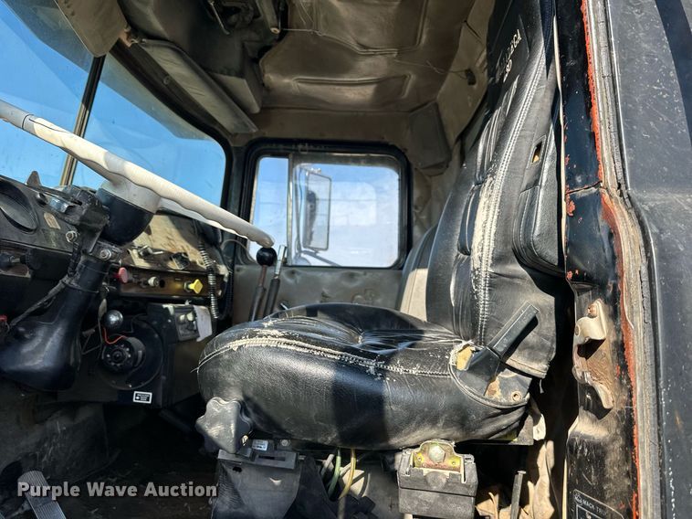 image for item DS3277 1979 Mack dump truck