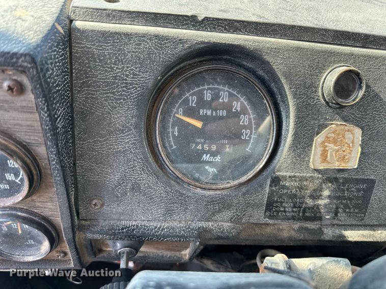 image for item DS3277 1979 Mack dump truck