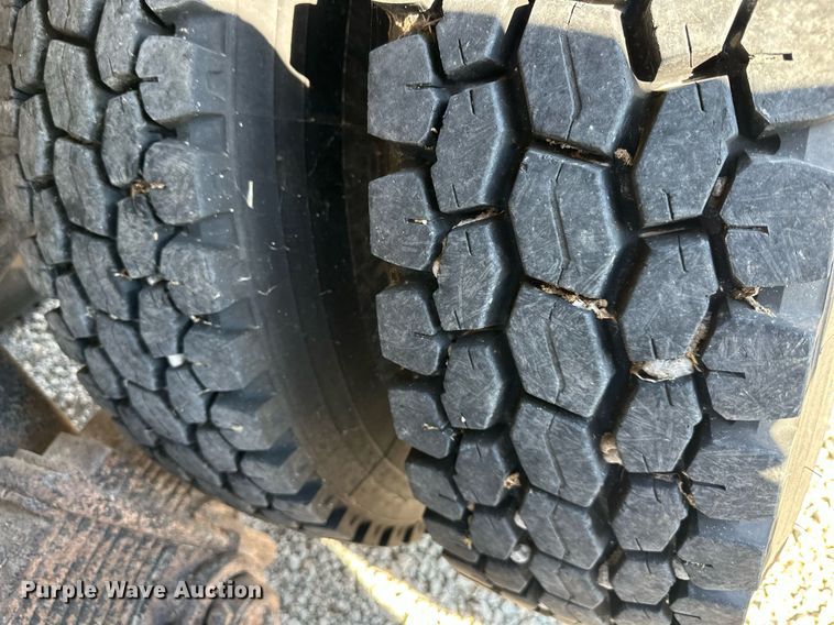 image for item DS3277 1979 Mack dump truck