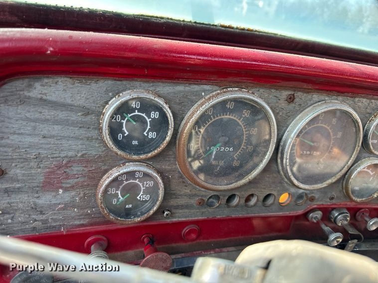 image for item DS3278 1972 GMC semi truck