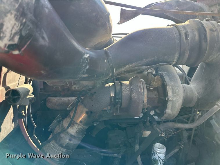 image for item DS3280 1978 Mack R686 semi truck