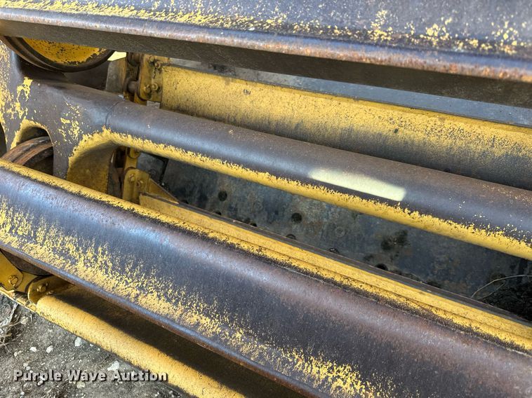 image for item DS3284 1984 Caterpillar 615 elevating scraper