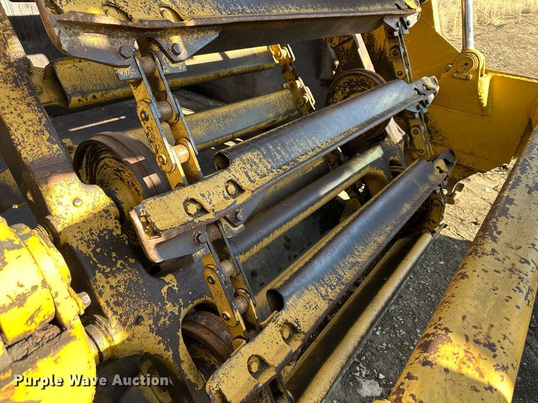 image for item DS3284 1984 Caterpillar 615 elevating scraper