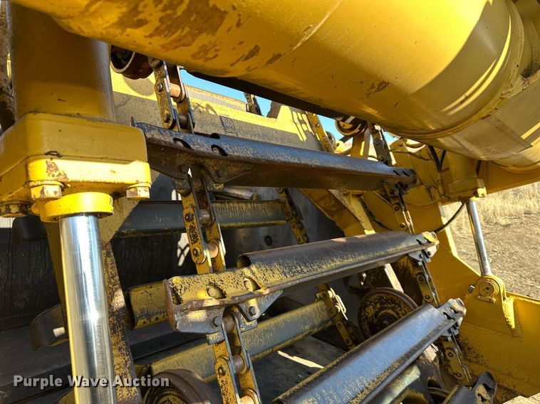 image for item DS3284 1984 Caterpillar 615 elevating scraper