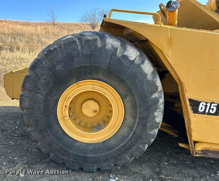 image for item DS3284 1984 Caterpillar 615 elevating scraper