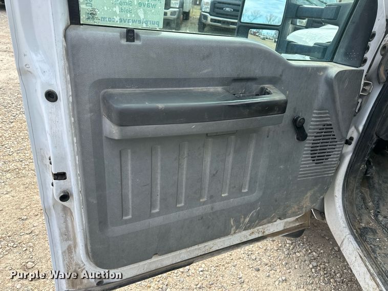 image for item DS3294 2012 Ford F450 Super Duty utility / service truck