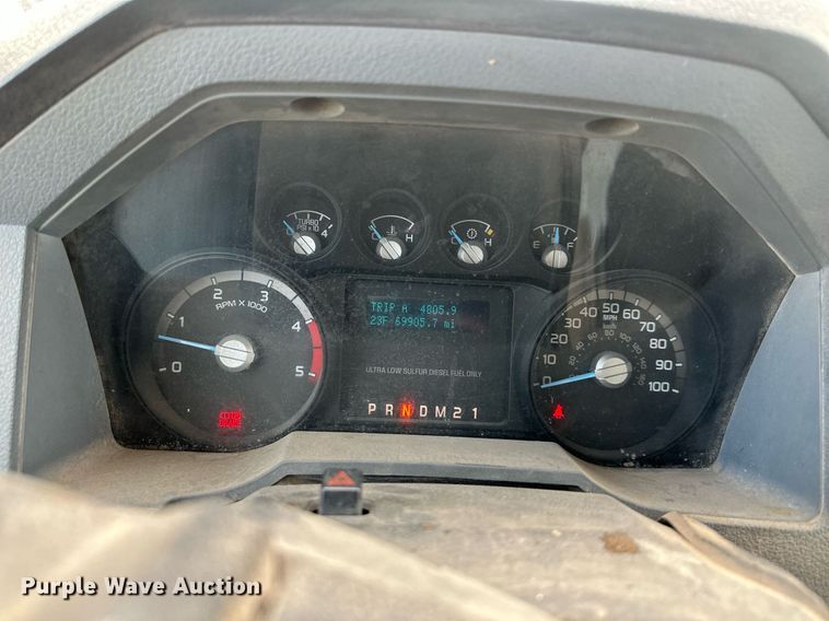 image for item DS3294 2012 Ford F450 Super Duty utility / service truck