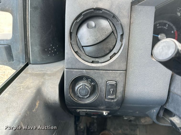 image for item DS3294 2012 Ford F450 Super Duty utility / service truck