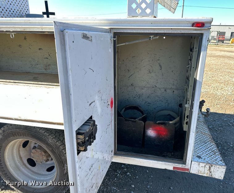 image for item DS3296 2011 Ford F450 Super Duty XL utility / service truck