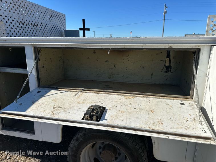 image for item DS3296 2011 Ford F450 Super Duty XL utility / service truck