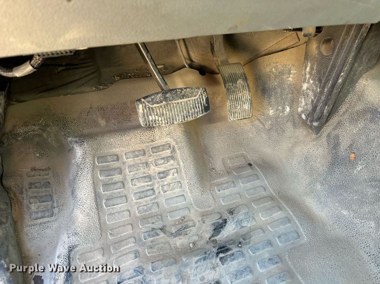 image for item DS3296 2011 Ford F450 Super Duty XL utility / service truck