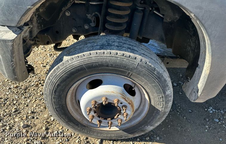 image for item DS3296 2011 Ford F450 Super Duty XL utility / service truck