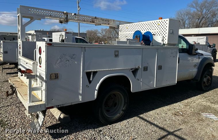 image for item DS3297 2013 Ford F450 Super Duty utility / service truck
