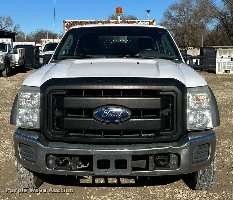 image for item DS3298 2012 Ford F550 Super Duty utility / service truck
