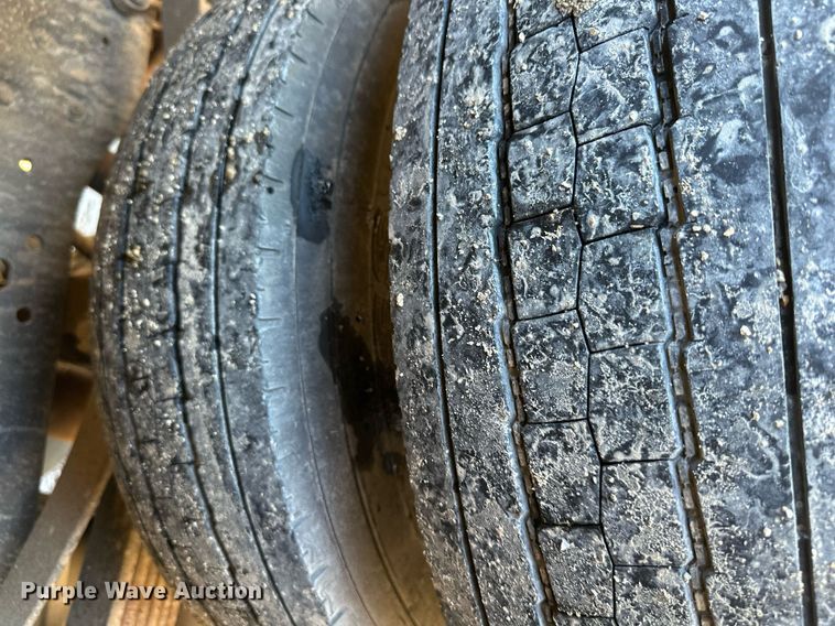 image for item DS3298 2012 Ford F550 Super Duty utility / service truck