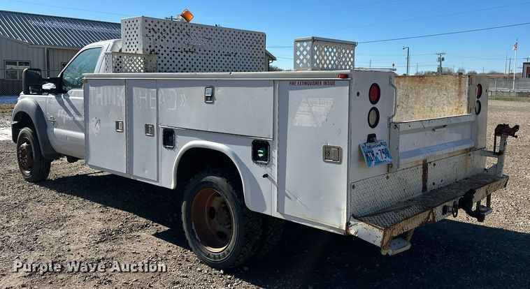 image for item DS3299 2012 Ford F450 Super Duty utility / service truck