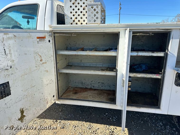 image for item DS3299 2012 Ford F450 Super Duty utility / service truck