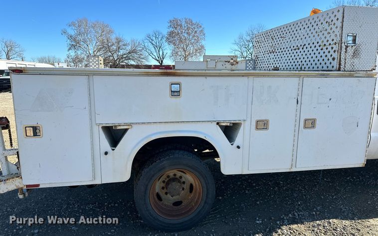 image for item DS3299 2012 Ford F450 Super Duty utility / service truck