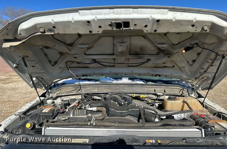 image for item DS3300 2014 Ford F450 Super Duty utility / service truck