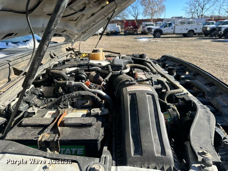 image for item DS3300 2014 Ford F450 Super Duty utility / service truck