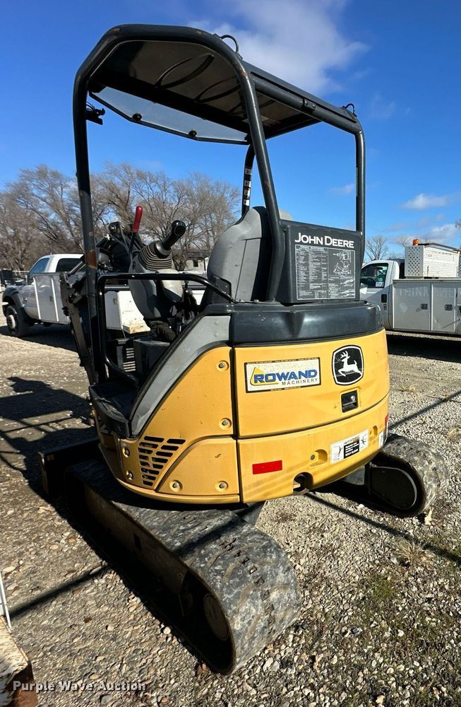 image for item DS3302 2014 John Deere 27D mini excavator